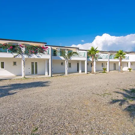 Brezza Dell'alento Aparthotel